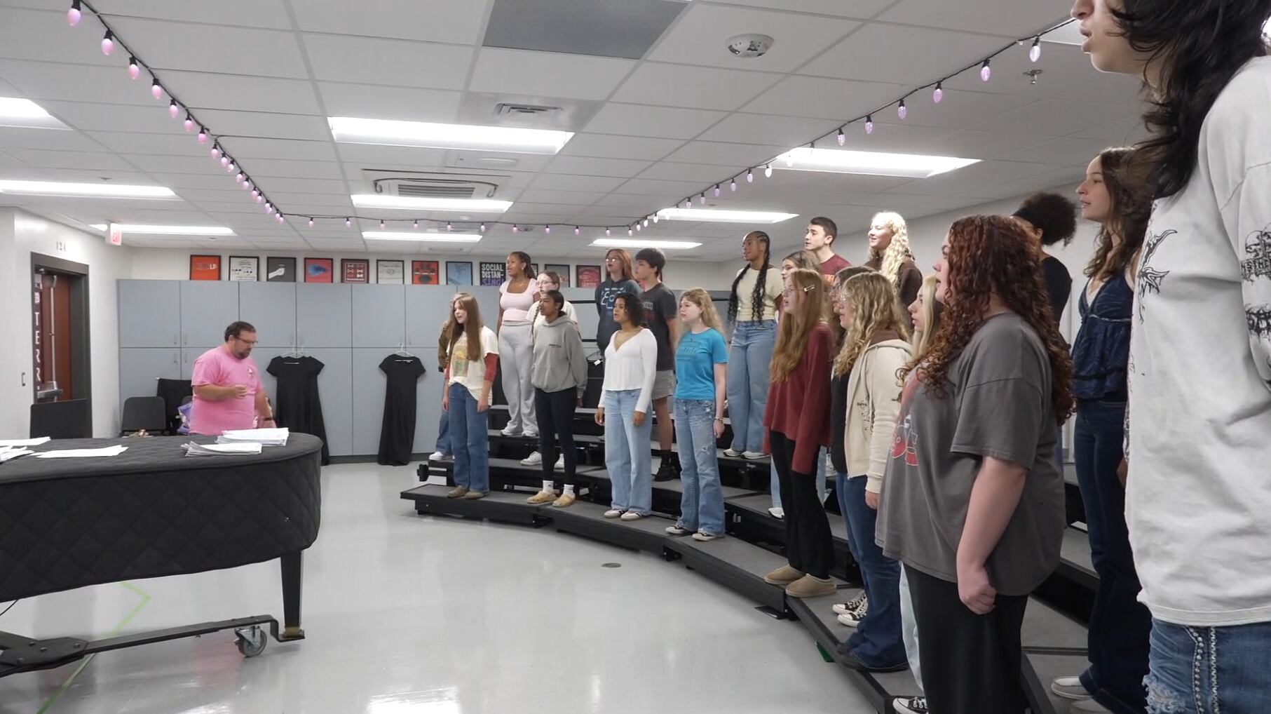 William Byrd High School Choir to Perform with Rock Band Foreigner in Annual Tradition