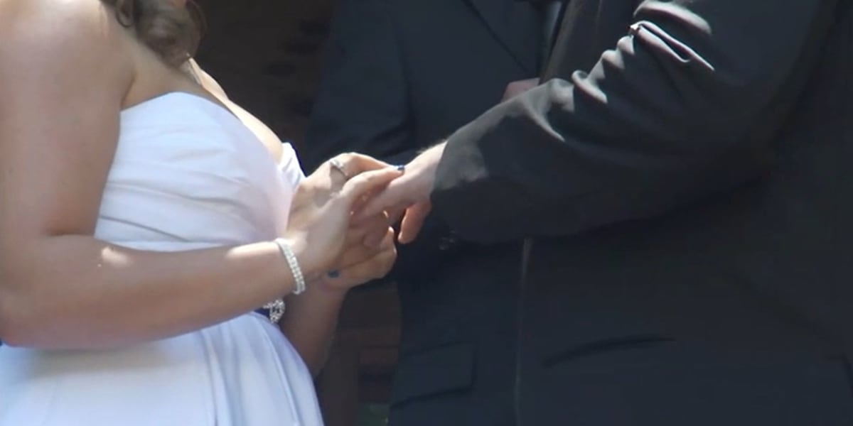 HOMETOWN HEALTH: Divorce can feel like mourning death, doctors say. Here are some tips for grief: