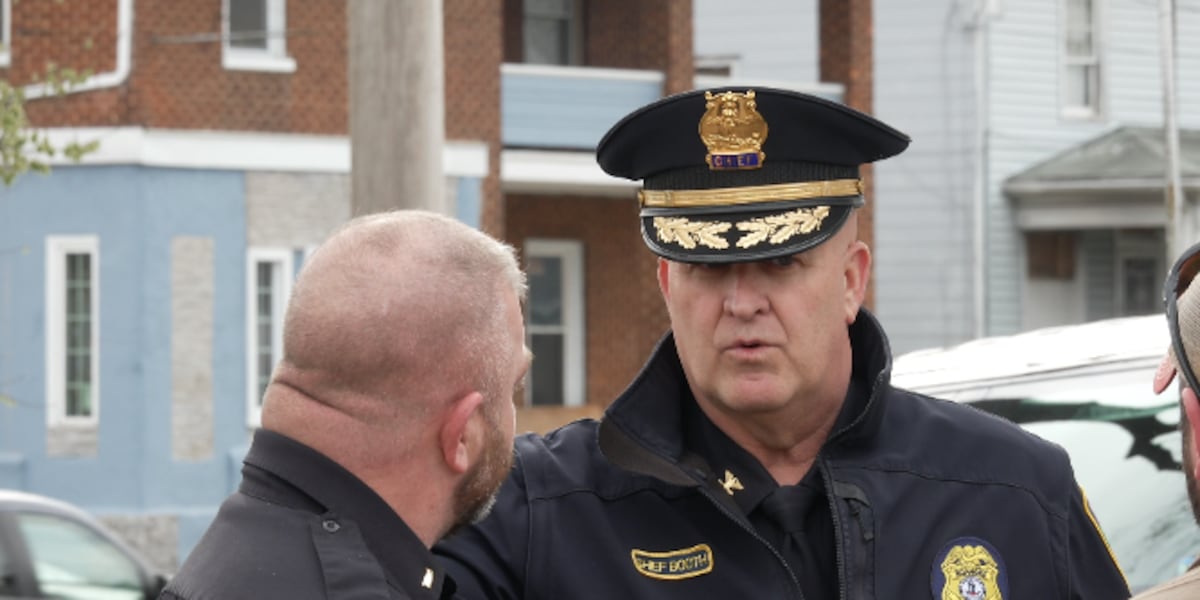 Roanoke Police walk northwest zone as homicide numbers lead record pace