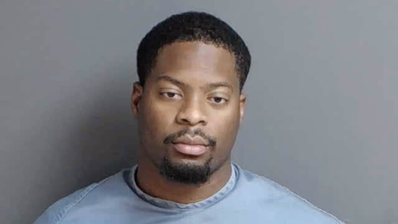 Booking photo of Franklin County Sheriff's Deputy Zion Wade