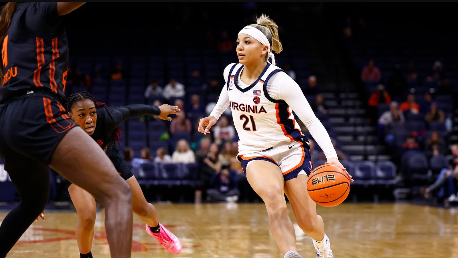 Kymlora Kymora Johnson’s record night lifts Virginia women over Miami, 67-56