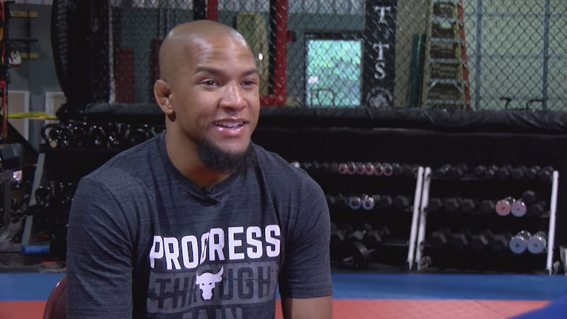 Tony Raley Mma Hometown MMA fighter, Tony Gravely, is one victory away from a UFC contract