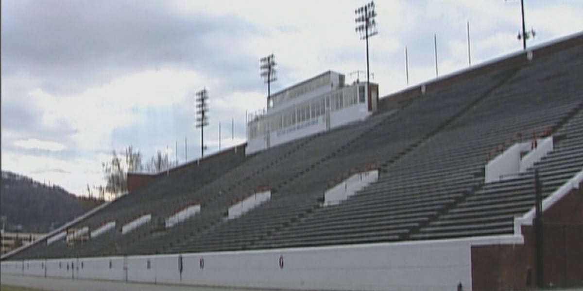 WDBJ7 Archive: Remembering Victory Stadium