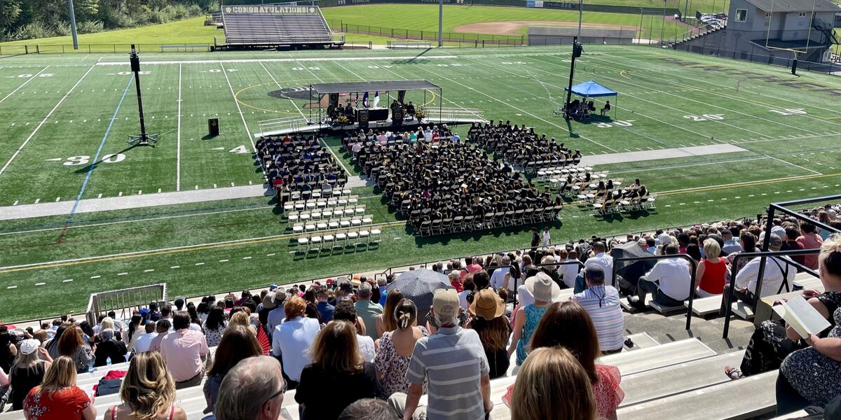 Ferrum College holds 106th commencement ceremony