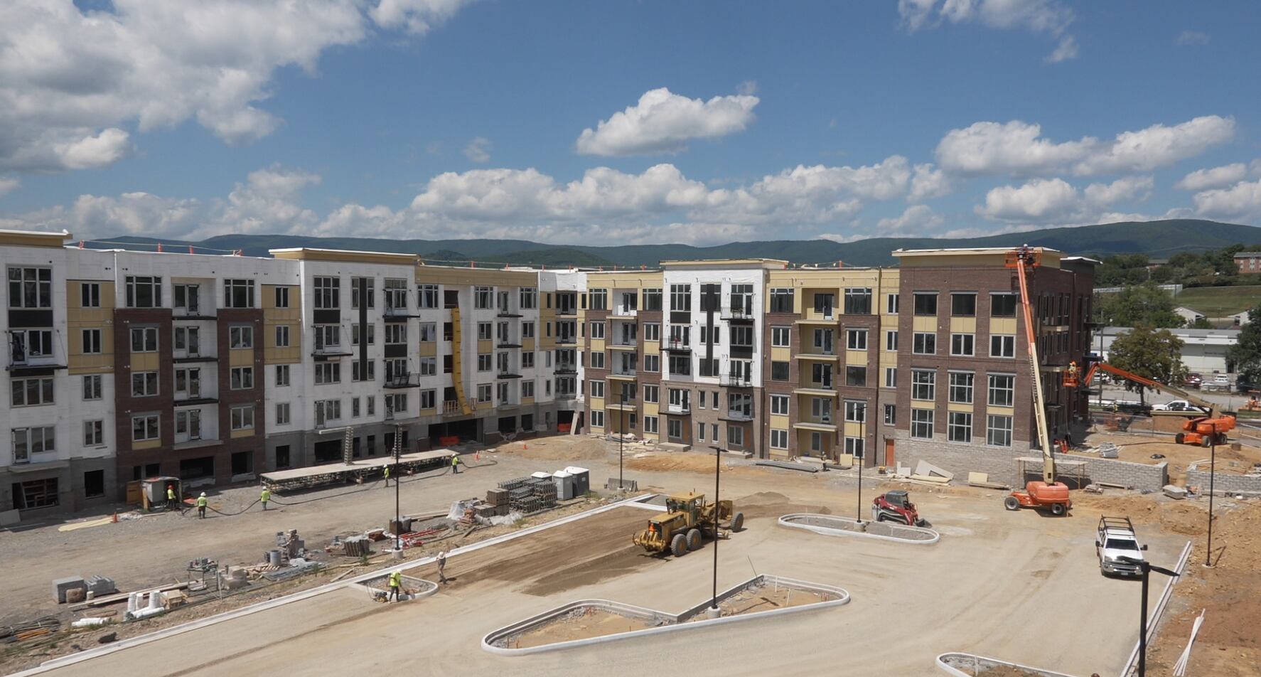 В Салеме завершается строительство второго корпуса жилого комплекса Valleydale Apartments