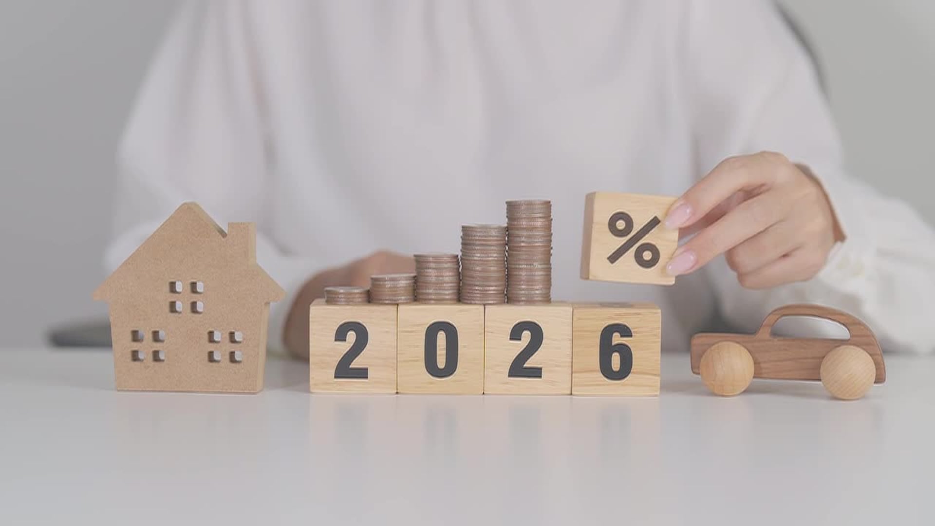 US Car Affordability Crisis 2025 | Consumer Debt Surge Reshapes Discretionary Spending